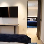 Hotel Abi's & Vlorë