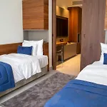 Hotel Abi's & 4*