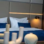 Hotel Abi's & 4*