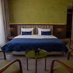 Hotel Abi's & 4*