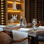 Abi's & Hotel Vlorë