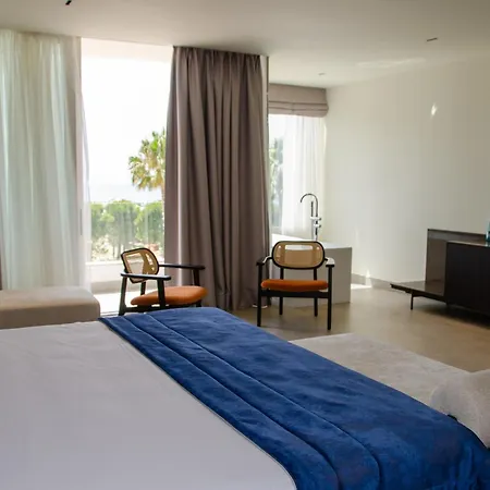 Hotel Abi's &