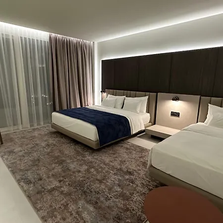 Hotel Abi's & Vlorë