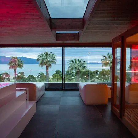 Hotel Abi's & Vlorë