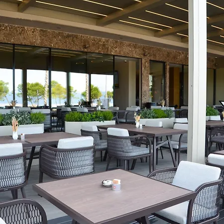 Hotel Abi's & Vlorë
