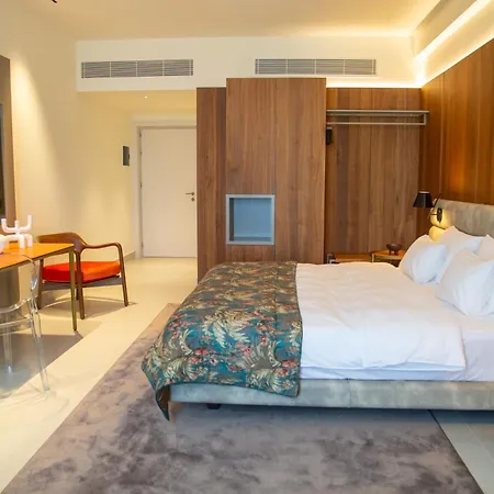 Hotel Abi's &