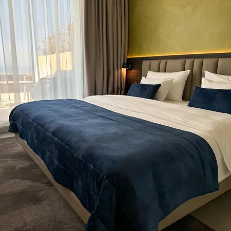 Abi's Hotel&spa Vlorë