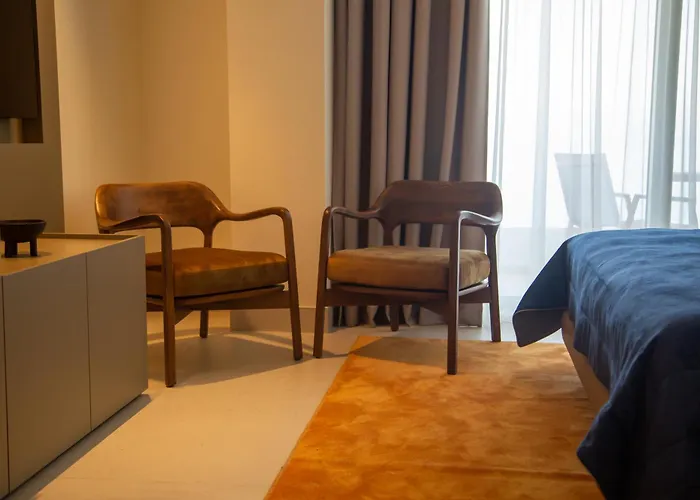 Hotel Abi's & Vlorë