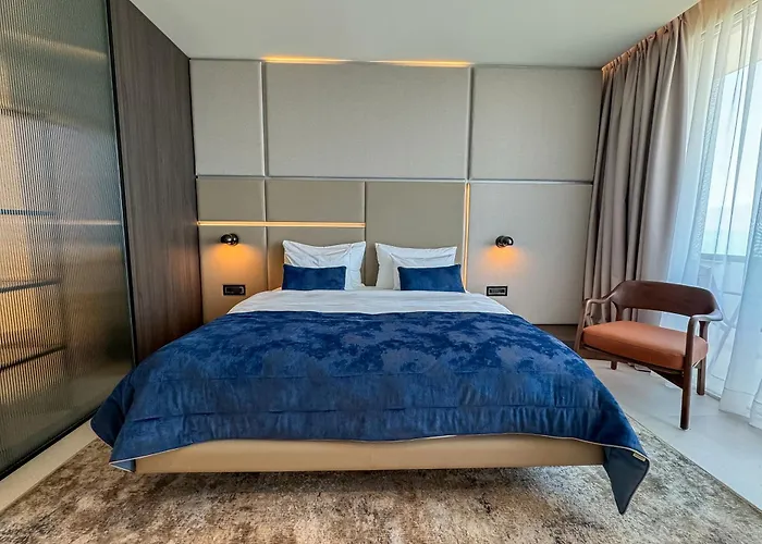 Abi's & Hotel Vlorë