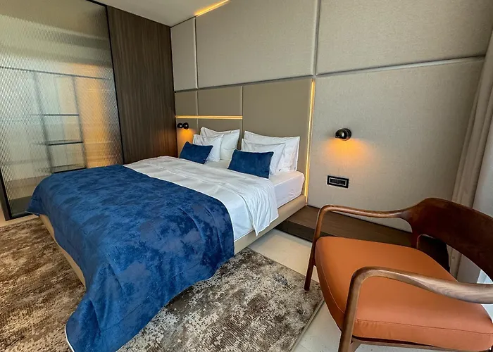 Abi's & Hotel Vlorë