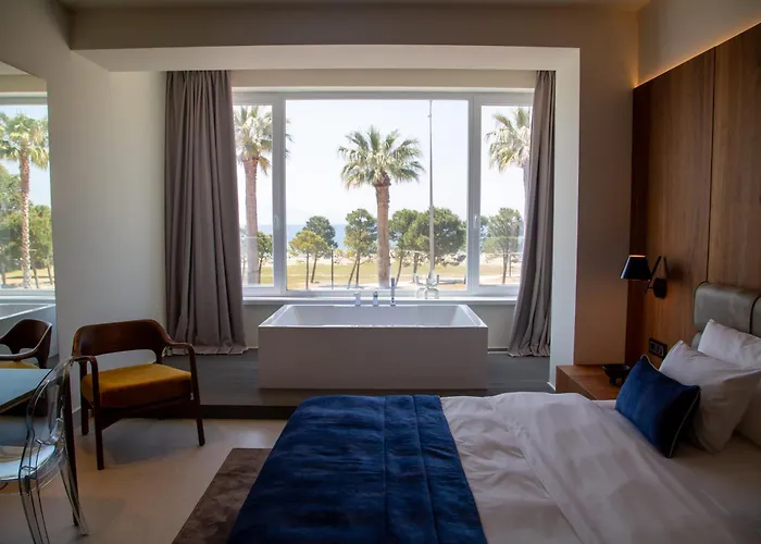 Abi's & Hotel Vlorë